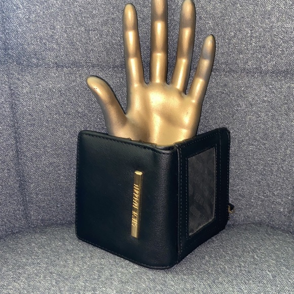 Steve Madden Women's French Smooth Black Wallet w/ Gold tone Embellishment - Picture 3 of 6